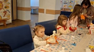 Санкт-Петербург. Культурный Центр Троицкий, развлечения для детей и взрослых. Делаем куклу-масленицу