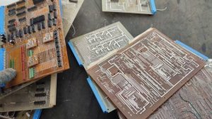 забрали ценные радиодетали, а золото оставили