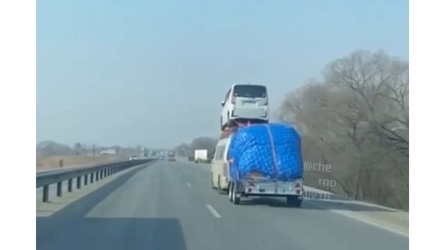 Весна. Якуты прилетели