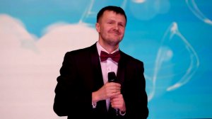 В. Харченко " Отчий дом "