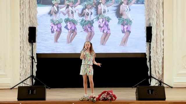 Горелова Кристина (10 лет) - САМБА У МОРЯ (Д.Воскресенский)