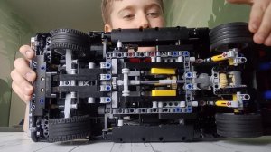 Обзор на машину из лего