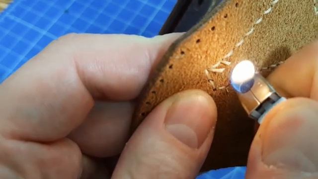 Бесплатная выкройка кожаная байкерская маска на лицо от Creative Awl смотреть онлайн