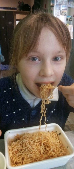 пробуем разную еду