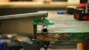 Простая, грубоватая, но очень удобная