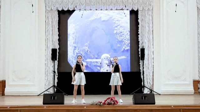 ДУЭТ. Городецкая Виолетта и Федоренко Алена - ТРАВА У ДОМА
