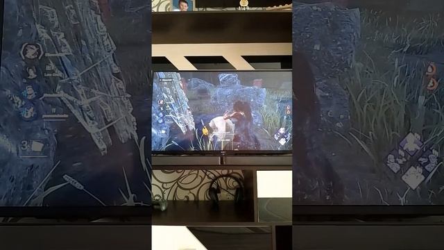 Играю в дбд