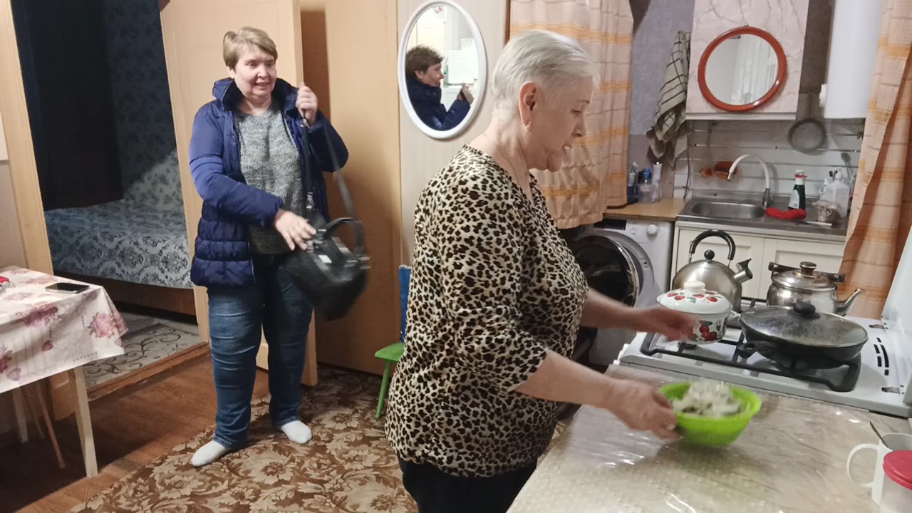 ⁣"Жизнь на пенсии".. Деревенский стиль - наш образ жизни.