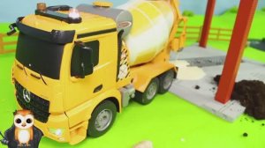 МУЛЬТИКИ ПРО МАШИНКИ ПОМОЩНИКИ ТРАКТОР ГРУЗОВИК ЭКСКАВАТОР