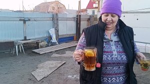 21-03-2026 Убираем в тепличке.Прошу совета,что делать со смородиной.Готовлю котлетки из икры карася.