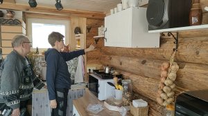 Деревенские весенние будни в гараже и в теплице. Март 2026