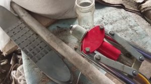Заклепочник ручной, как пользоваться