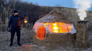 Строительство глинянного укрытия из тростника и пленки, навыки выживания, бушкрафт.