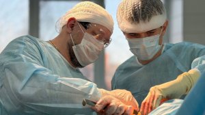 Ведущие хирурги провели онлайн-операции на международном конгрессе травматологов-ортопедов в Москве