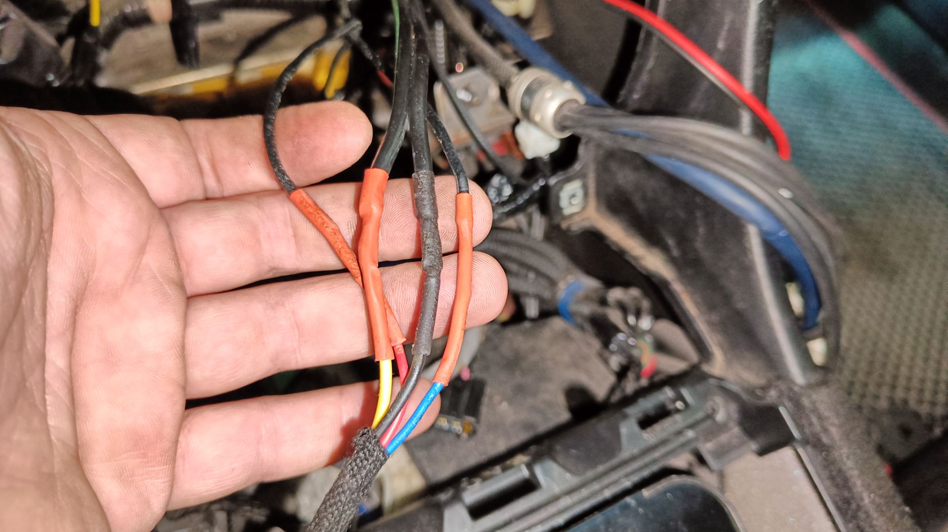 Подключение магнитолы Aura INDIGO-878DSP MkII в Honda Accord VII