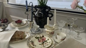 Как русский князь научил французов красиво и культурно есть - *service à la russe*.