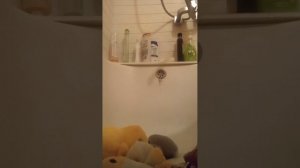 сериал игра в кальмара 1 сезон 2 серия