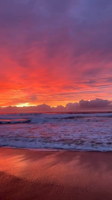 Иногда хочется умчаться в закат оставив все тревоги позади…