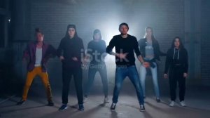 Кукутики бульдозер