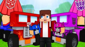 Джей Джей украл шлемы у девочек-трансформеров. Майнкрафт Мультик