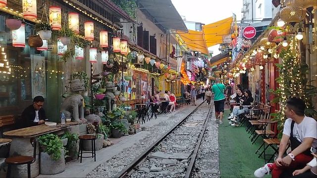 Трейн Стрит -самое фотогеничная улочка в Ханое!