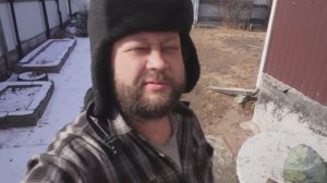 Бегу к хозяйству Любимые животные уже ждут Сибирь ПОДВАЛ ИЛЬИЧА домик в деревне