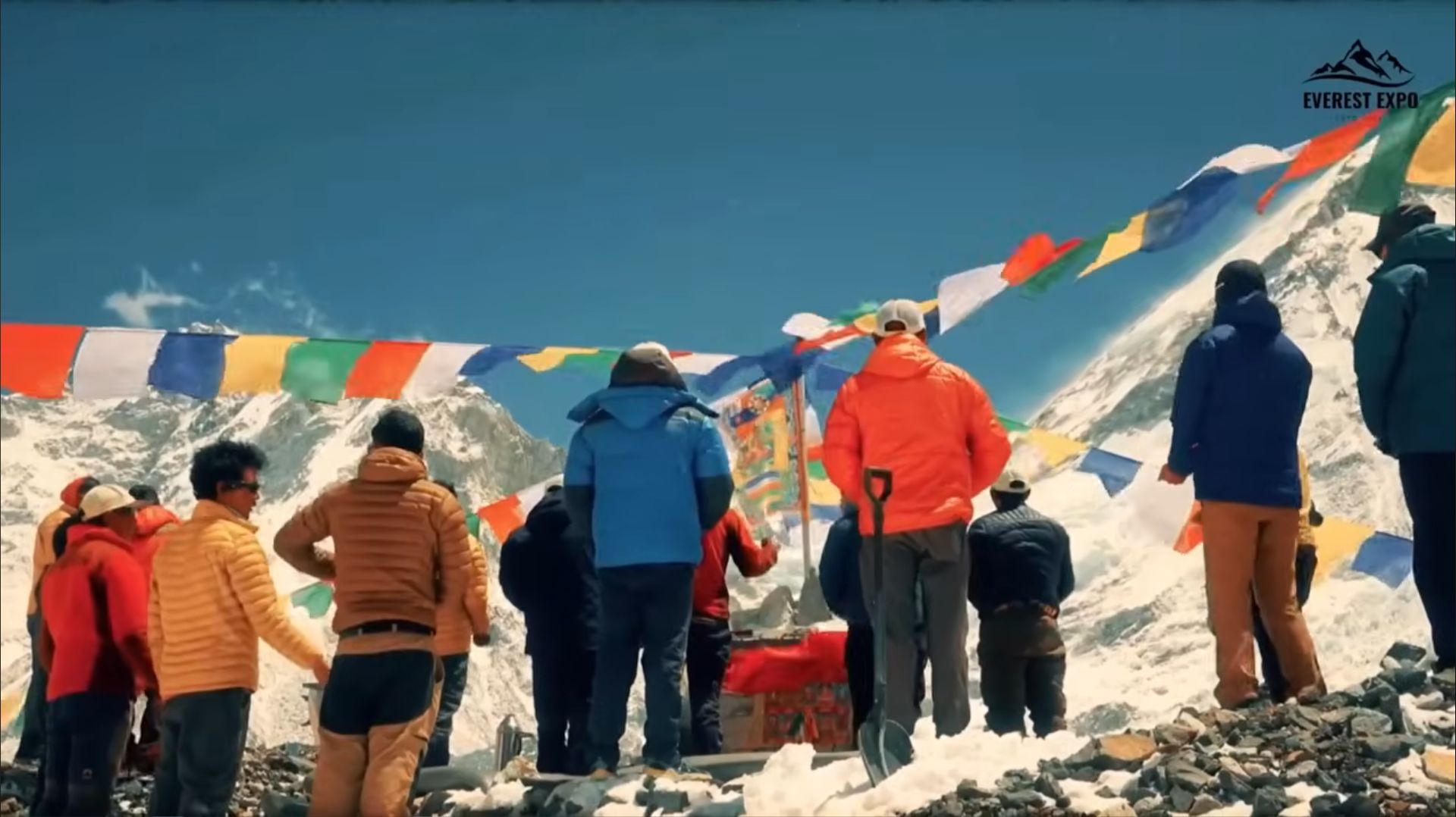 ШЕРПЫ Горькая правда о гидах на Эвересте