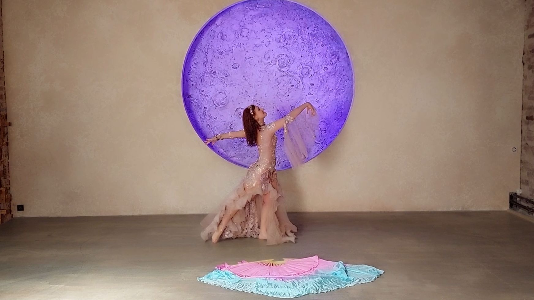 Show Oriental Bellydance "Вальс Русалки" - Bellydancer Hélène Елена Прохоренко