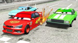 МУЛЬТИКИ ПРО МАШИНКИ 🚗 МОЛНИЯ МАКВИН И РЕШАЮЩИЙ ФИНИШ. КОРОЛИ ГОНОЧНОЙ ТРАССЫ БЕРУТСЯ ЗА ДЕЛО