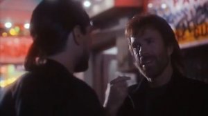 Чак Норрис-по твоему это удар..... В легендарной озвучке с VHS