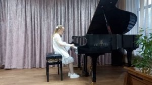 1000003620.mp4 С. Майкапар. Вальс. Апраксина Надежда 8 лет.