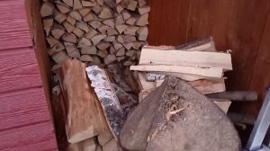 Где выгоднее жить, дача или город 🤔