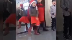 Моё настроение, когда включили любимую песню🥰😂😂