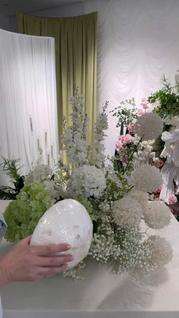 Свадебный декор. На что собрать цветы? Основа для цветов - пенопластовая полусфера