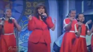 На федеральном ТВ спели о том, как хорошо живется детям без интернета  С песней на «Поле чудес» выст