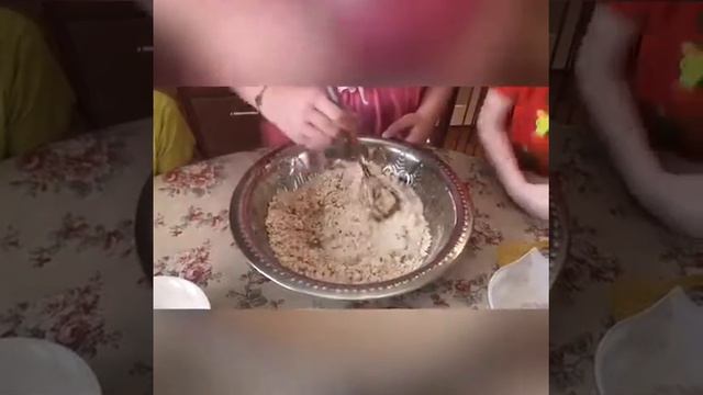Кулинарный челлендж #ВкусCвободы - оладьи из мацы от семьи Мухаиловых! смотреть онлайн
