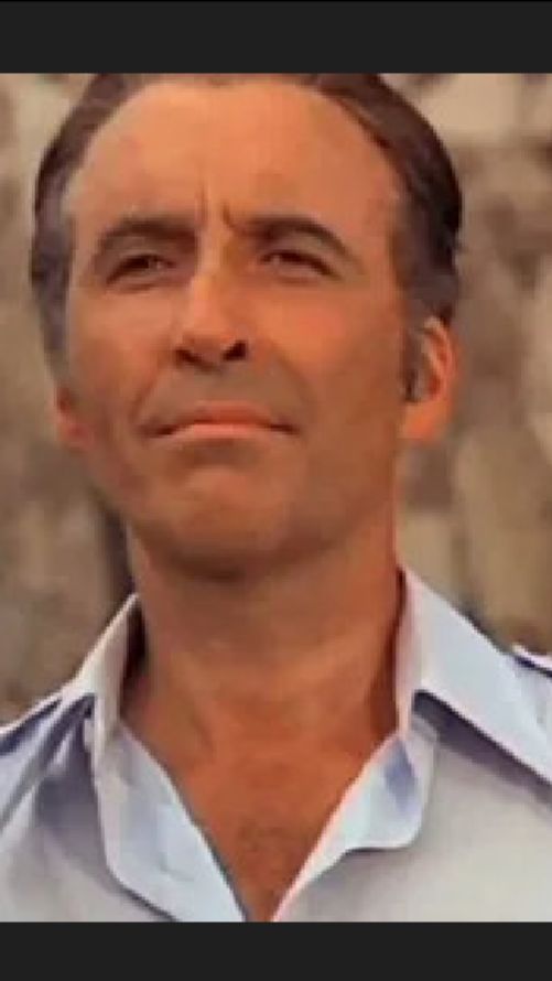 aiclip_b494d9c0a45445578d4493e37d7545ba