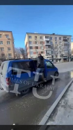 Харьков. Граждане атакуют людоловов