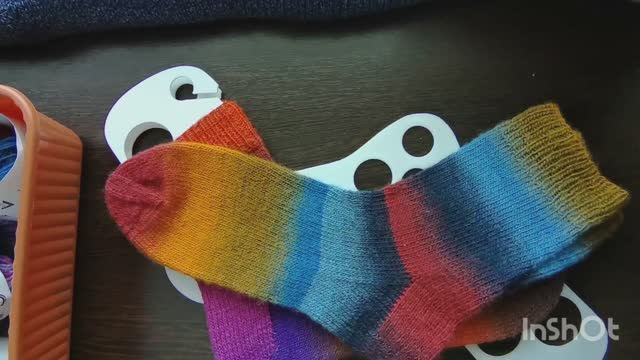 14-01-2026 Что я вяжу/Покупка пряжи и мои хотелки из неё/Долговяз