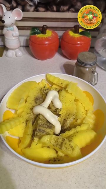 Мясо под шубой: быстро, сытно и очень вкусно!
#еда #рецепт #лукошкорецептов