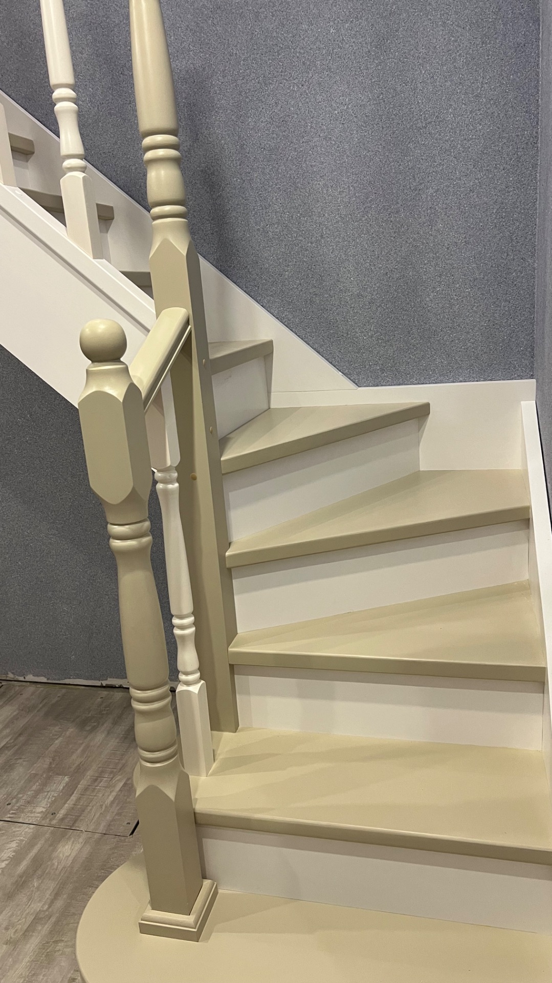 Лестница с забегом под 90*