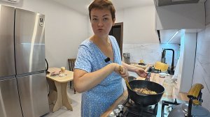 Вован ПОМИРАТЬ собрался! Муж ФИЛОНИТ, а я готовлю БЫСТРЫЙ вкусный ужин из того что БЫЛО! Влог