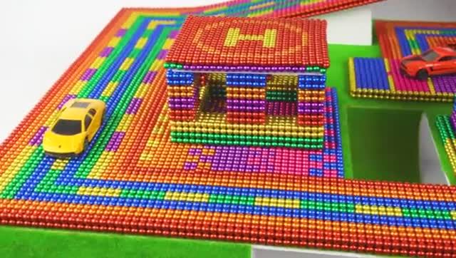 Мультики для детей . Собираем паркинг из магнитных шариков .Мультик про машинки.