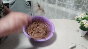 Масло шоколадное решила сделать сама.