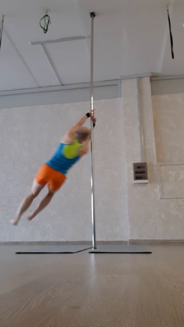 Флайбай (Александр Странник https://vk.com/far_familiar)