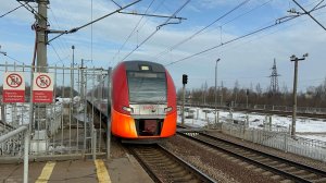 Электропоезд «Ласточка» ЭС2Г-240 на пл.Поповка, 2026 год