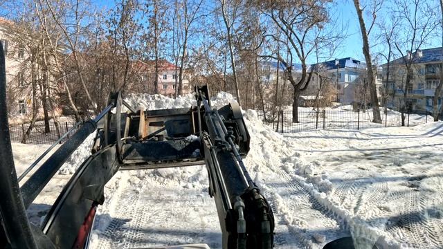 Hidromek 102b весна 2026