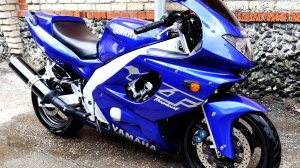 Yamaha YZF 600 Tundercat 2001