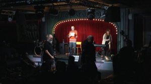 Евгений Пришвин читает стихи