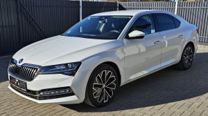 Skoda Superb Laurin&Klement 2022! 1.5 TSi 150 hp DSG7 DQ200. Canton, кожа, камера, массаж, фаркоп.